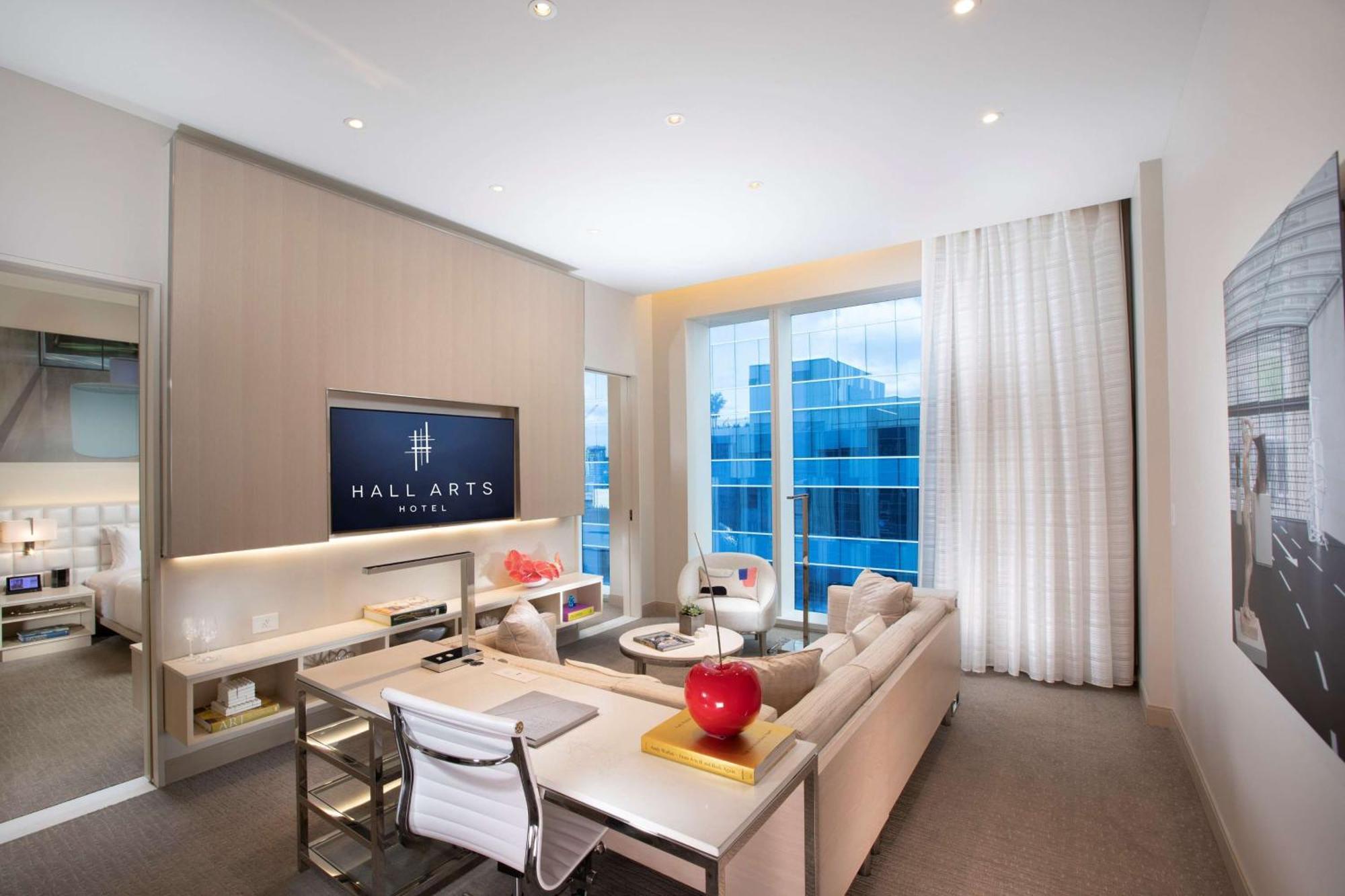 Hall Arts Hotel Dallas, Curio Collection By Hilton Exterior photo