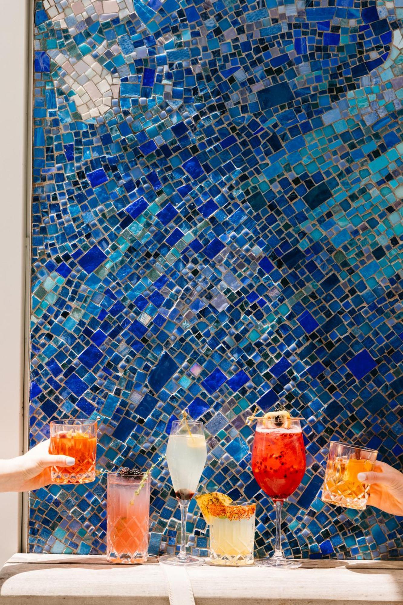 Hall Arts Hotel Dallas, Curio Collection By Hilton Exterior photo